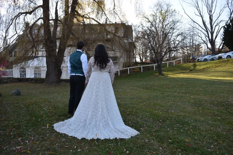 365A06FD-4C48-4FDC-A817-EC9B1B5A2857_1_105_c